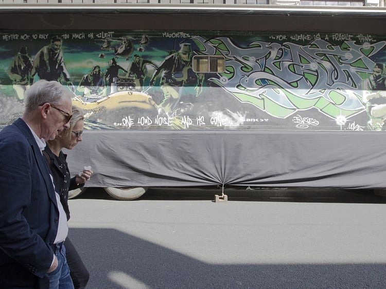 1.1527779-2807408939