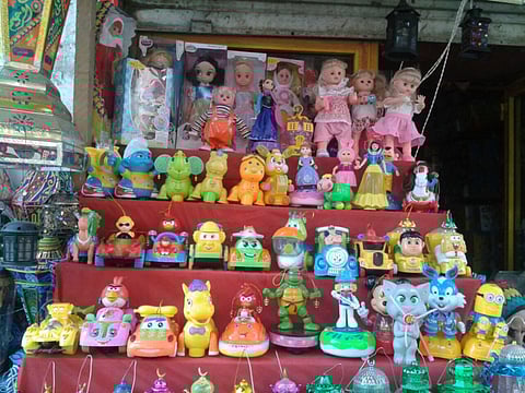 Ramadan lanterns offer Egyptians a ray of hope