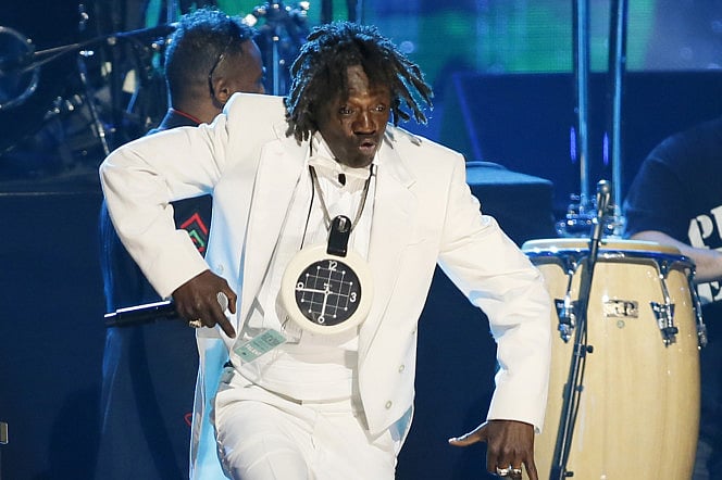 1.1539180-2381169821