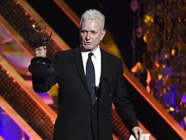 1.1543026-3558031494