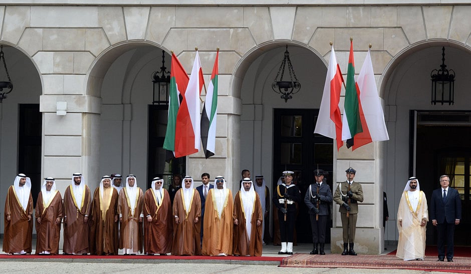 1.1532050-2158359104