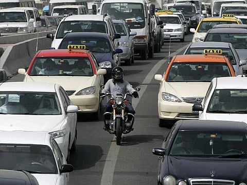 A first-hand look at lane-splitting from a motorcyclist’s perspective