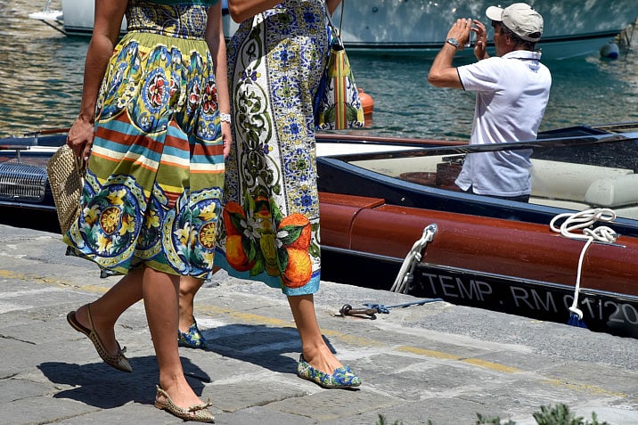 1.1553068-3307768082