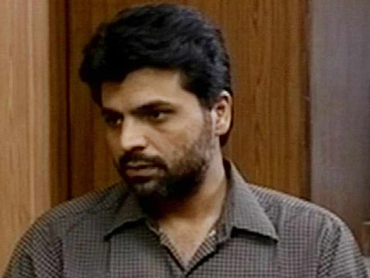 1.1558000-2074896705