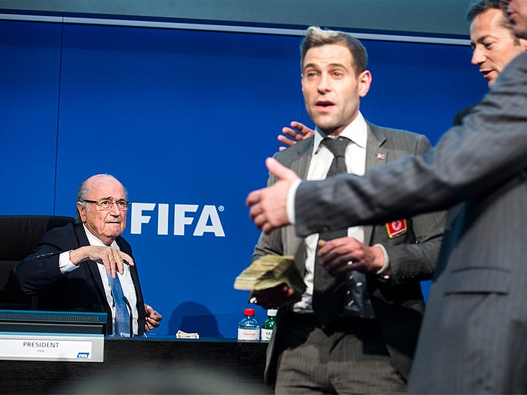 1.1554365-3227711430