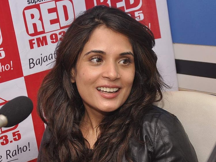 1.1556726-2884779459