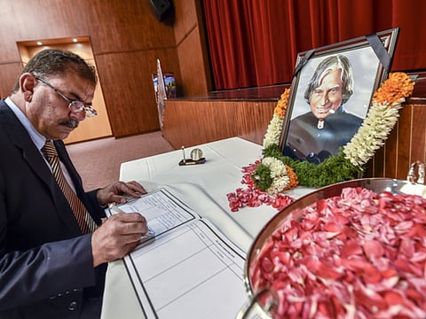 Tributes paid to Dr APJ Abdul Kalam