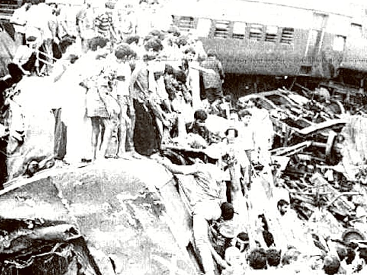 1.1569602-1974439450