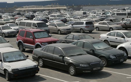 A traffic police official in the emirate urged all motorists concerned to take advantage of this grace period.