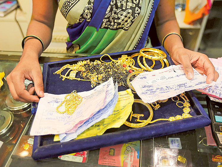 1.1570391-3215110715