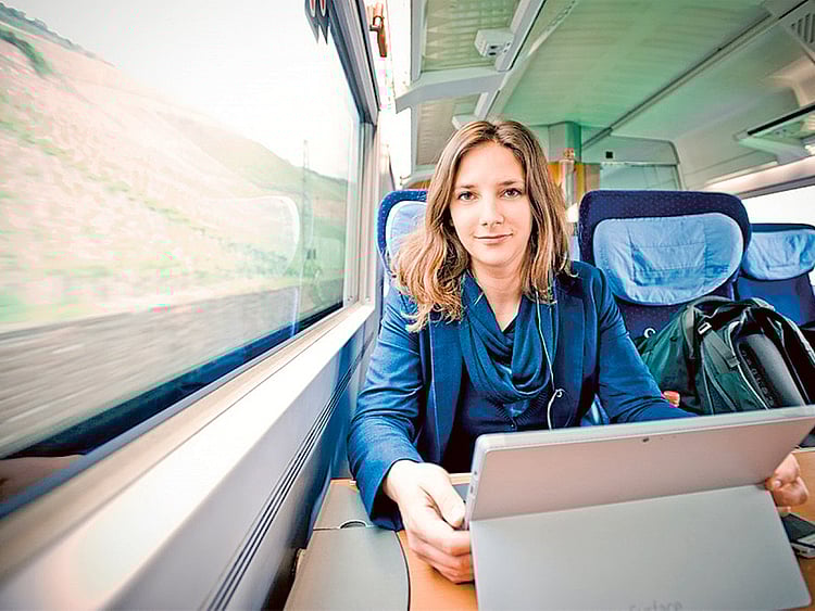 1.1572153-2662761051