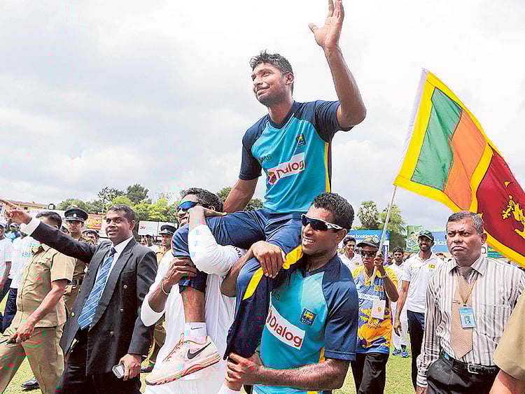 1.1572035-4071316524