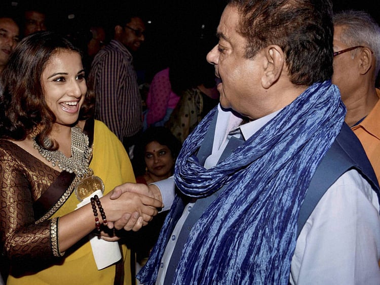 1.1572976-4085672357