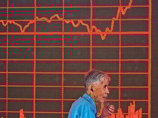 Feel good factor keeps world stocks near record highs, oil jumps