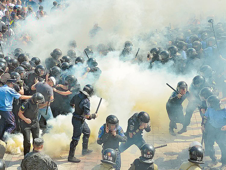 1.1576101-2233786123