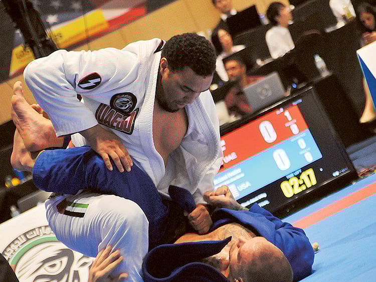 1.1575847-2348799704