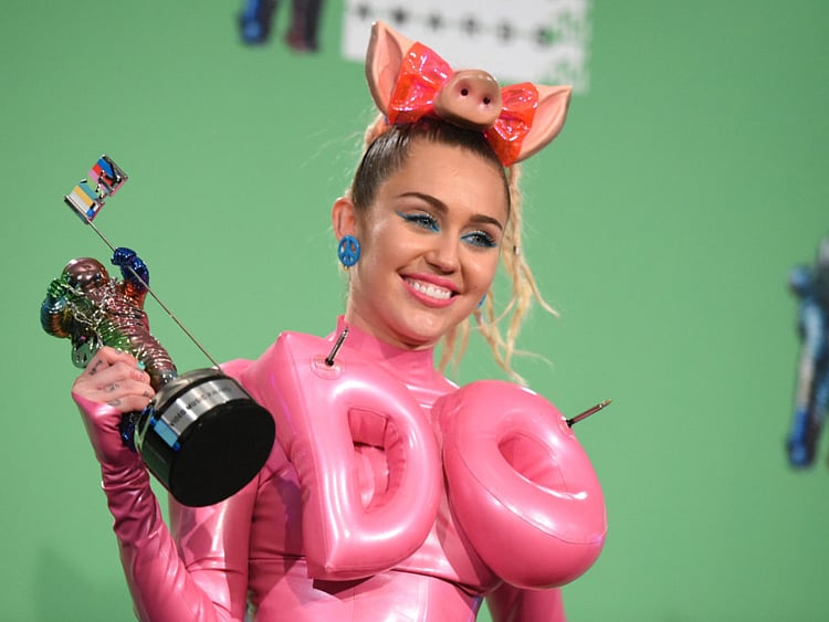 1.1575664-2924444640