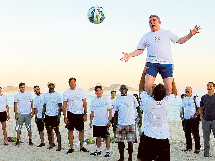 1.1561670-2067616163