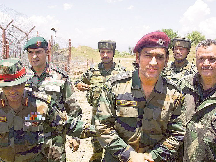 1.1562859-3853431845