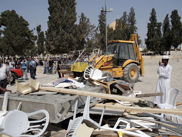 1.1584446-2495642893