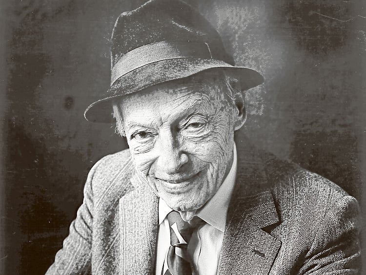 1.1584976-3871436394