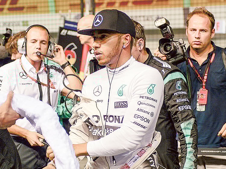 1.1587604-1874646868