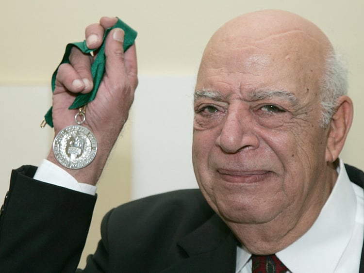 1.1588609-2209325847