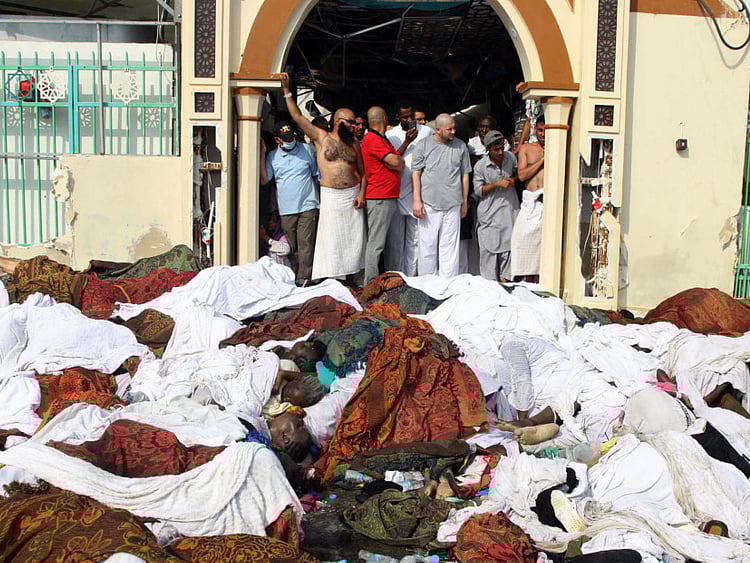 1.1589896-2670581937