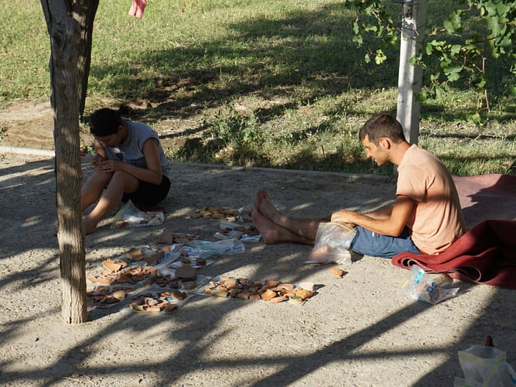 1.1592990-2130707433