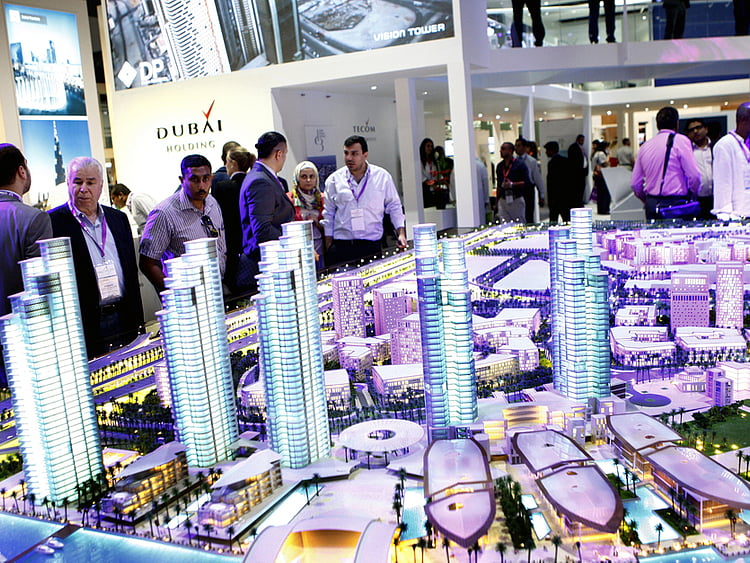 1.1579083-2192304858