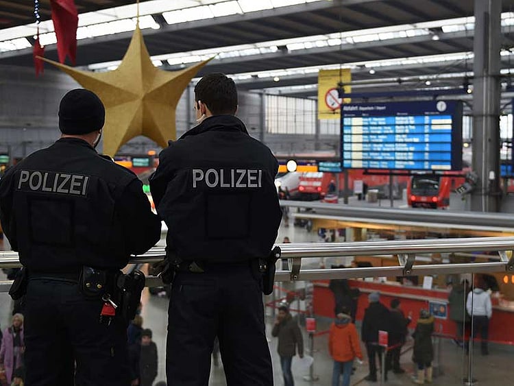 1.1646871-2292812844