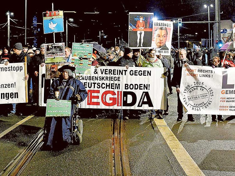 1.1652479-3232060430