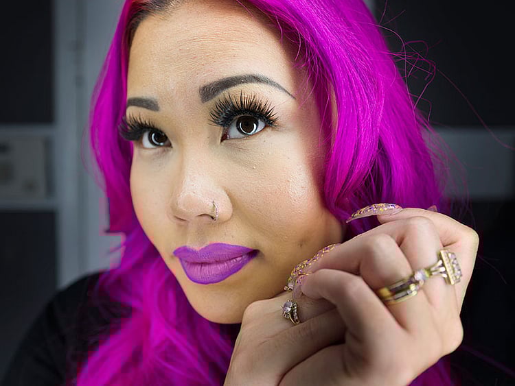 1.1652983-2051123708