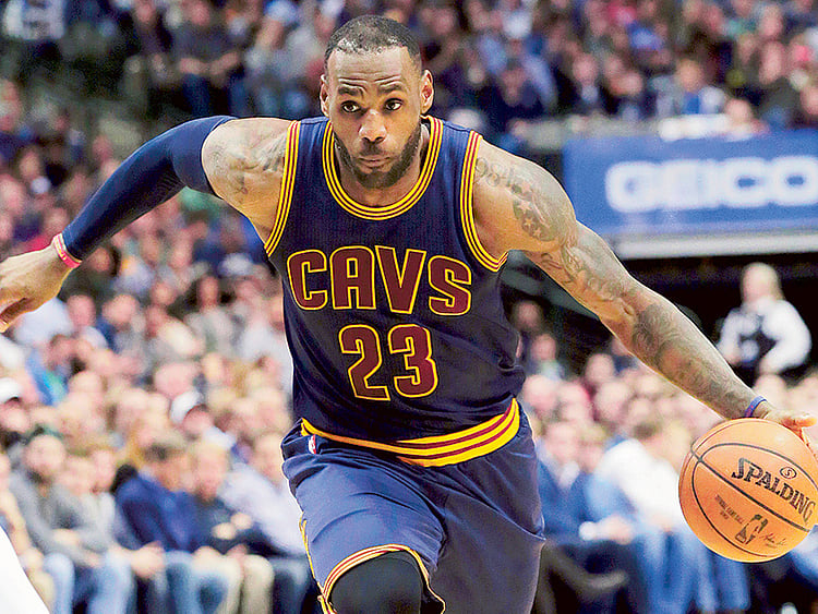 1.1653063-3466044808