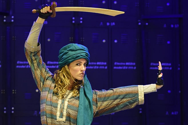 1.1653423-2224783435