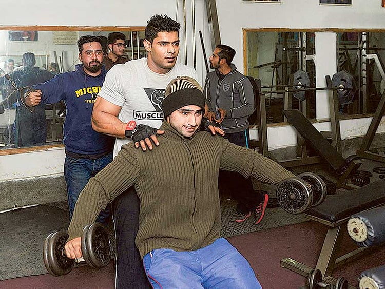 1.1655072-2443421430