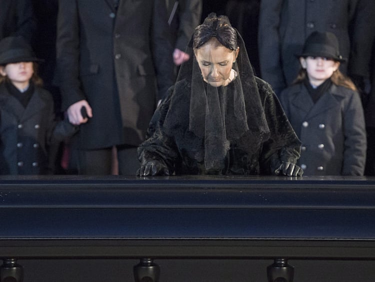 1.1658208-2185910677