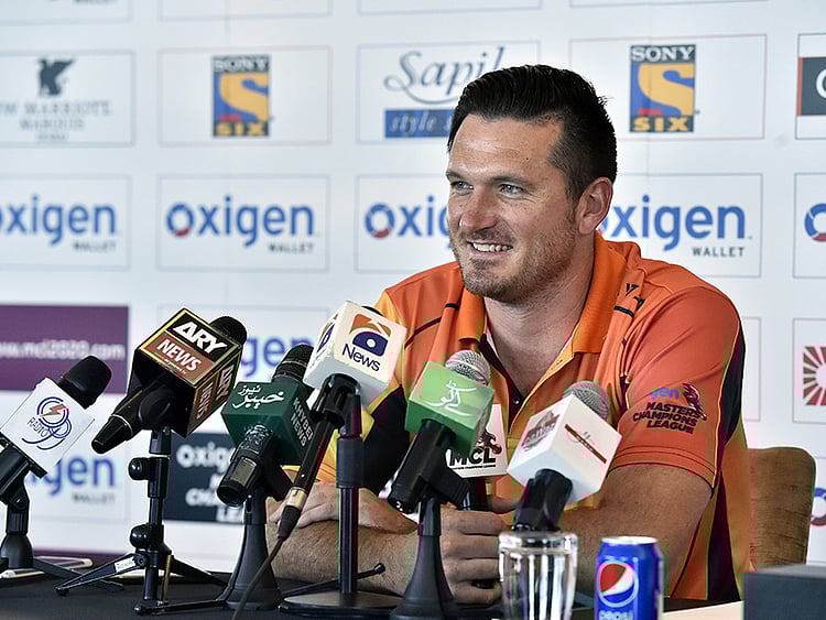 1.1660681-4108831990