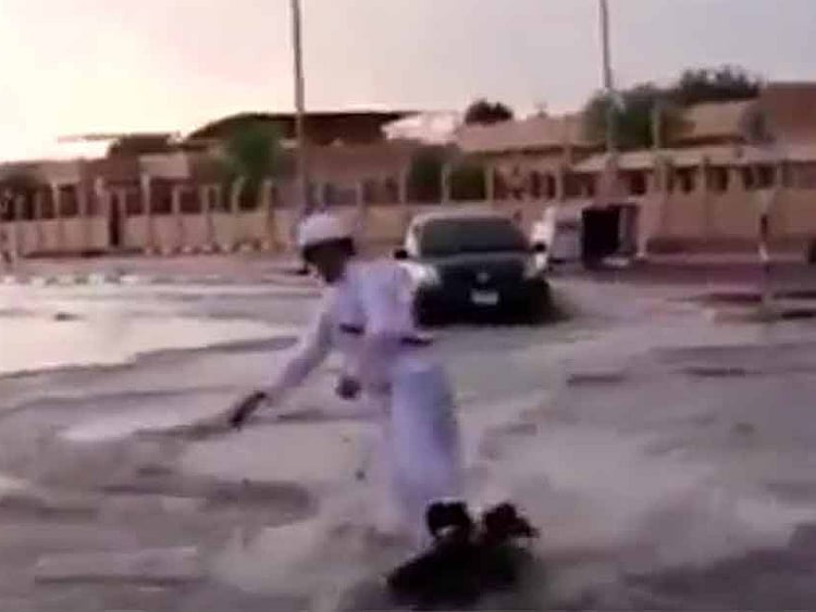 1.1647558-2737274333