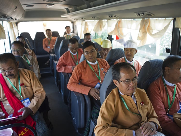 1.1662972-4249981913