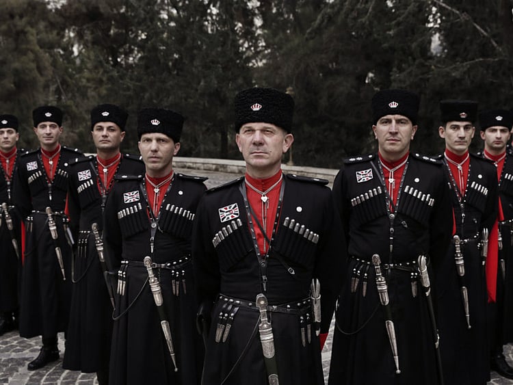 1.1662989-3008795959