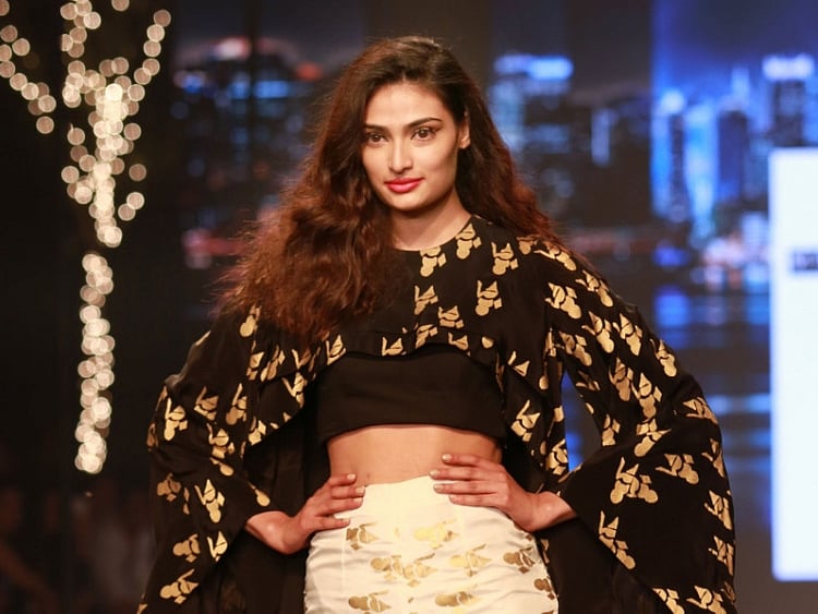 1.1913876-3339045932