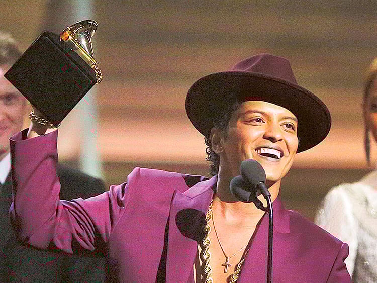 1.1921103-1813555192