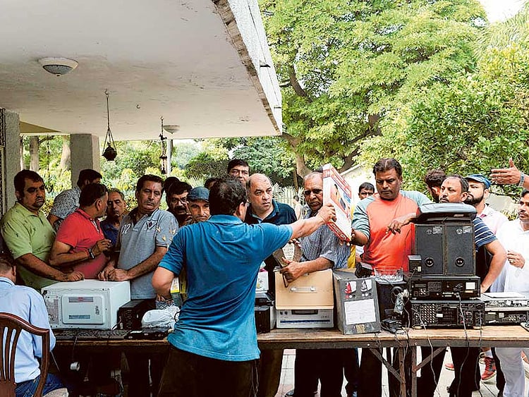 1.1907927-3126513589