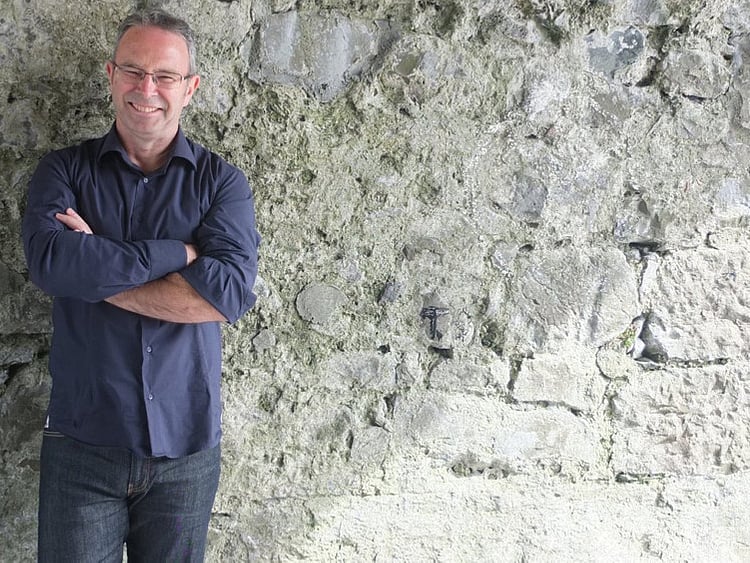 1.1928083-2732965336