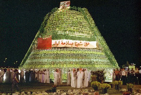 November 13, 1996: Zayed returns after successful surgery