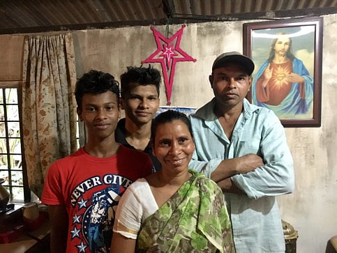 1.1922937-2988567744