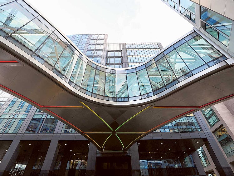 1.1937052-3997708329