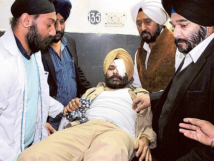 1.1937281-3272638809