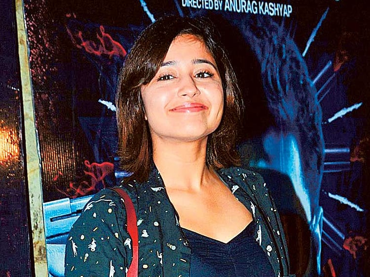 1.1937687-2884731974